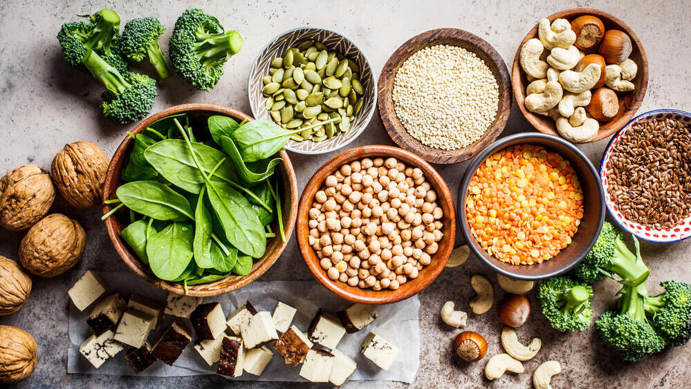 The body does not store excess protein in a useful way (Photo: Nina Firsova/Shutterstock) foods rich in protein