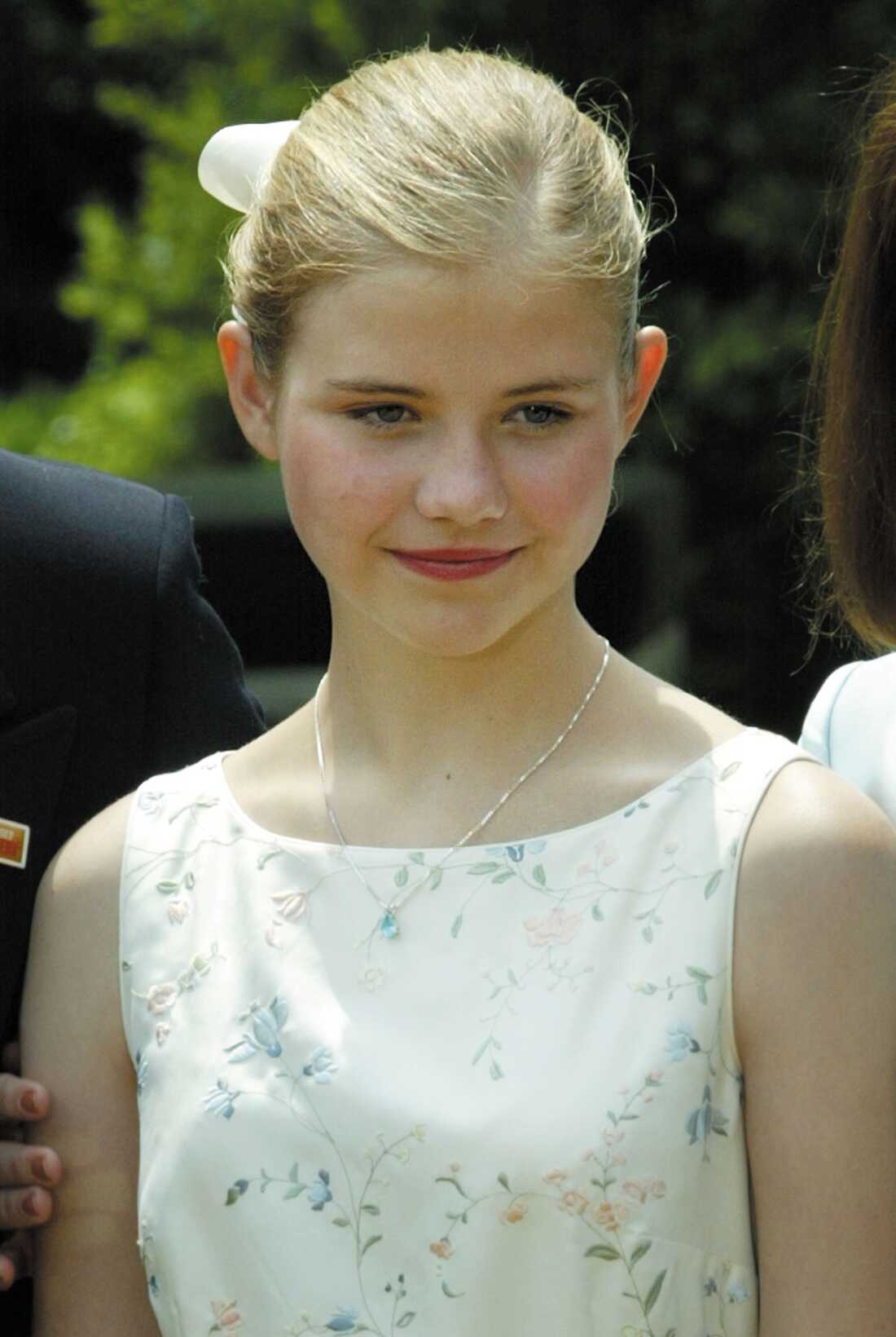 Smart attends a ceremony at the White House on April 30, 2003. President George W. Bush signed the Amber Alert package to help locate abducted children and create a system of harsh penalties for child molesters, kidnappers, and pornographers.