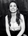 Lauren Vinopal headshot